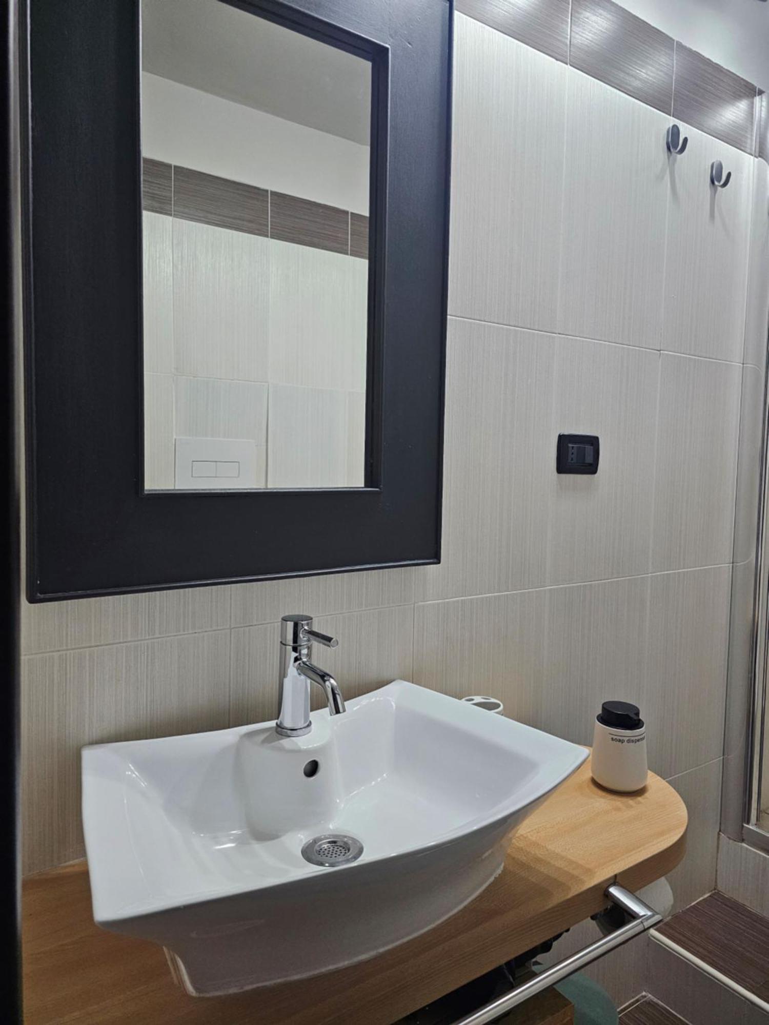 La Casita Apartment เรจโจ ดี คาลาเบีย ภายนอก รูปภาพ